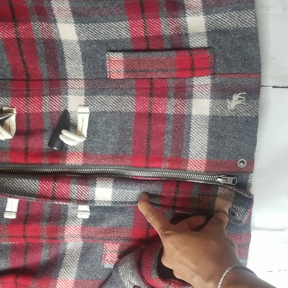 ABERCROMBIE RED GRAY PLAID COAT JACKET GIRLS XL WOOL JACKET HOODED - Picture 7 of 16